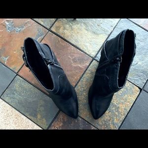 Nine West Leather higheel Boots